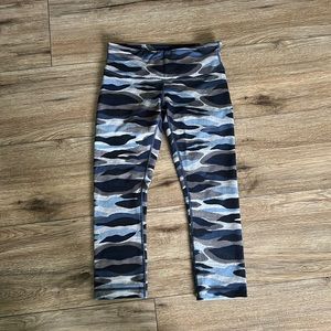 Lululemon Cropped Leggings In Blue And Gray Army … - image 1